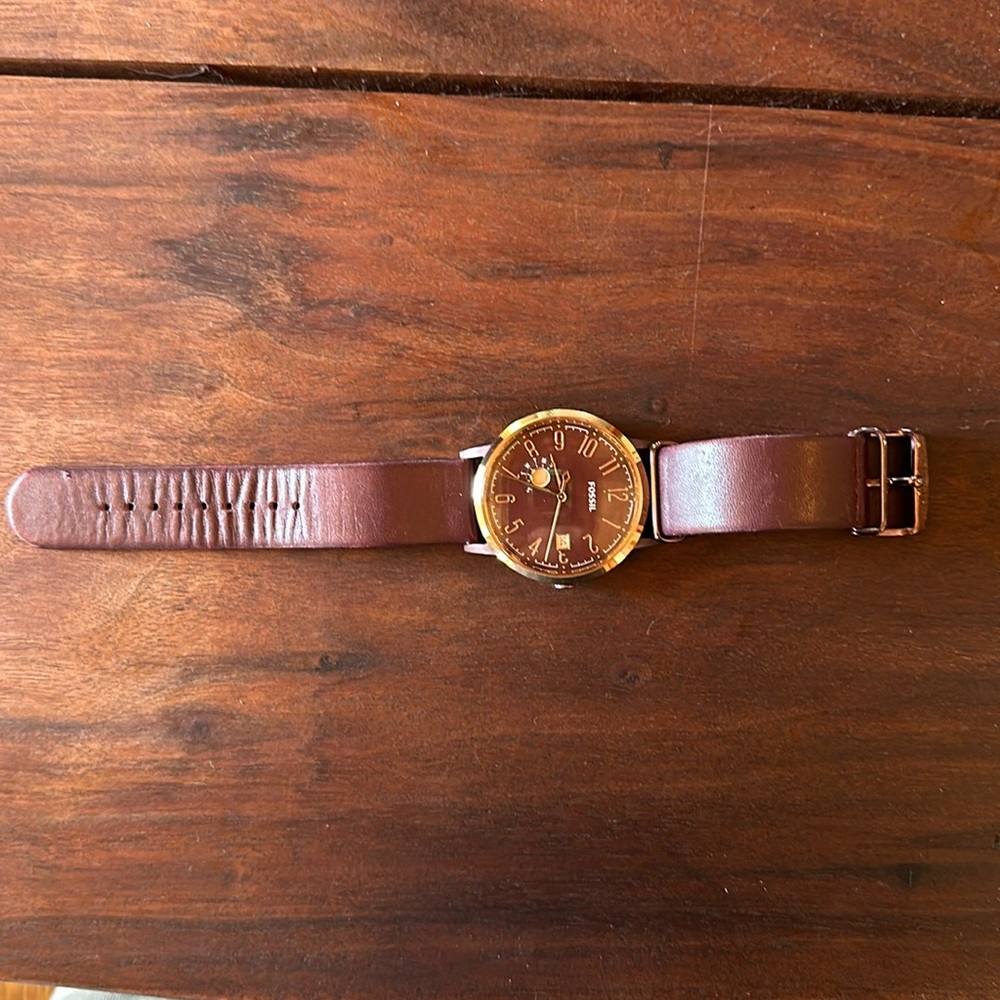 Burgundy Fossil Watch Women’s